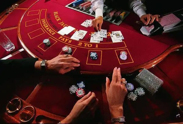 Enkripsi TLS melindungi transaksi perbankan Anda di kilat128